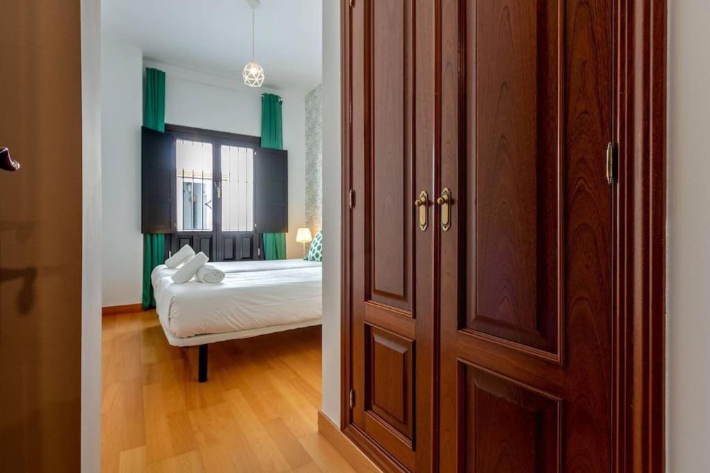 Jdcbl - Peaceful Wonderful Apartment In City Center Севилья Экстерьер фото